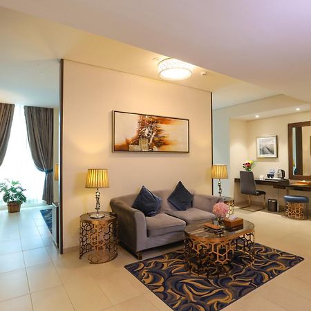 Omega Hotel Dubaj Kültér fotó